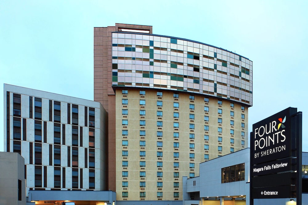 Wyndham Fallsview Hotel