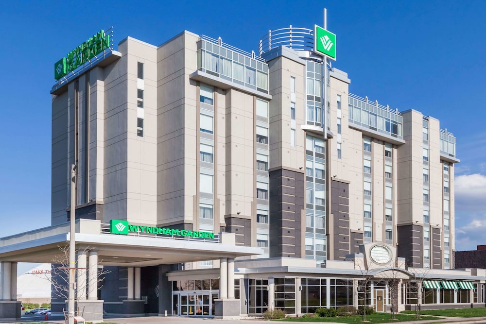 Wyndham Garden Niagara Falls Fallsview