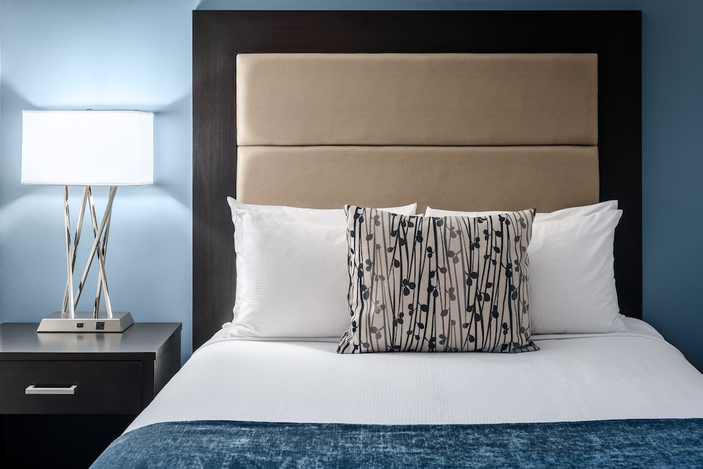 Embassy and Suites Ottawa