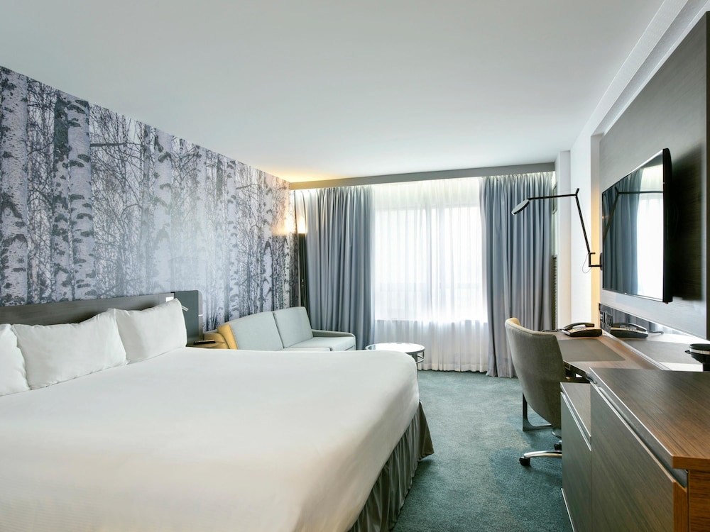 DoubleTree by Hilton Ottawa Downtown DoubleTree by Hilton Ottawa Downtown