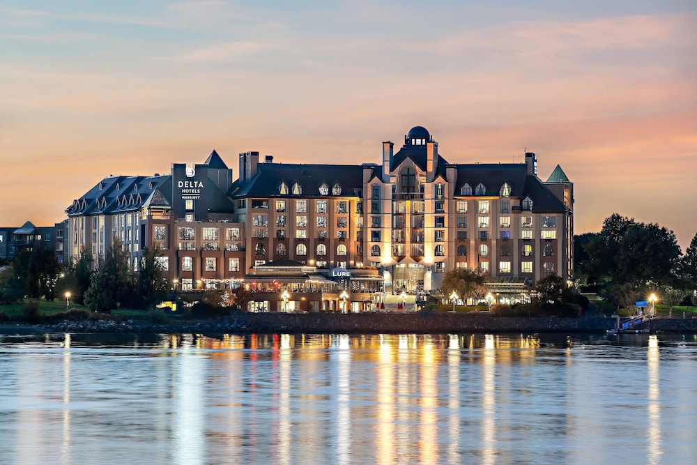 Delta Victoria Ocean Pointe Resort and Spa Delta Victoria Ocean Pointe Resort and Spa