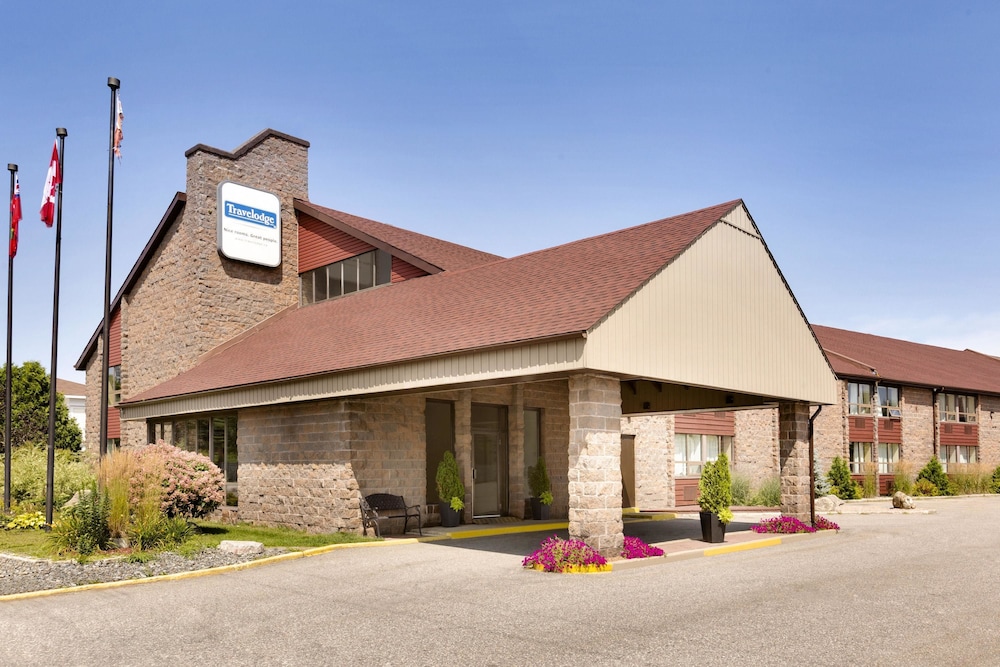 Travelodge North Bay Lakeshore