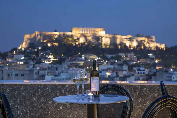 Khách sạn The Pinnacle Athens