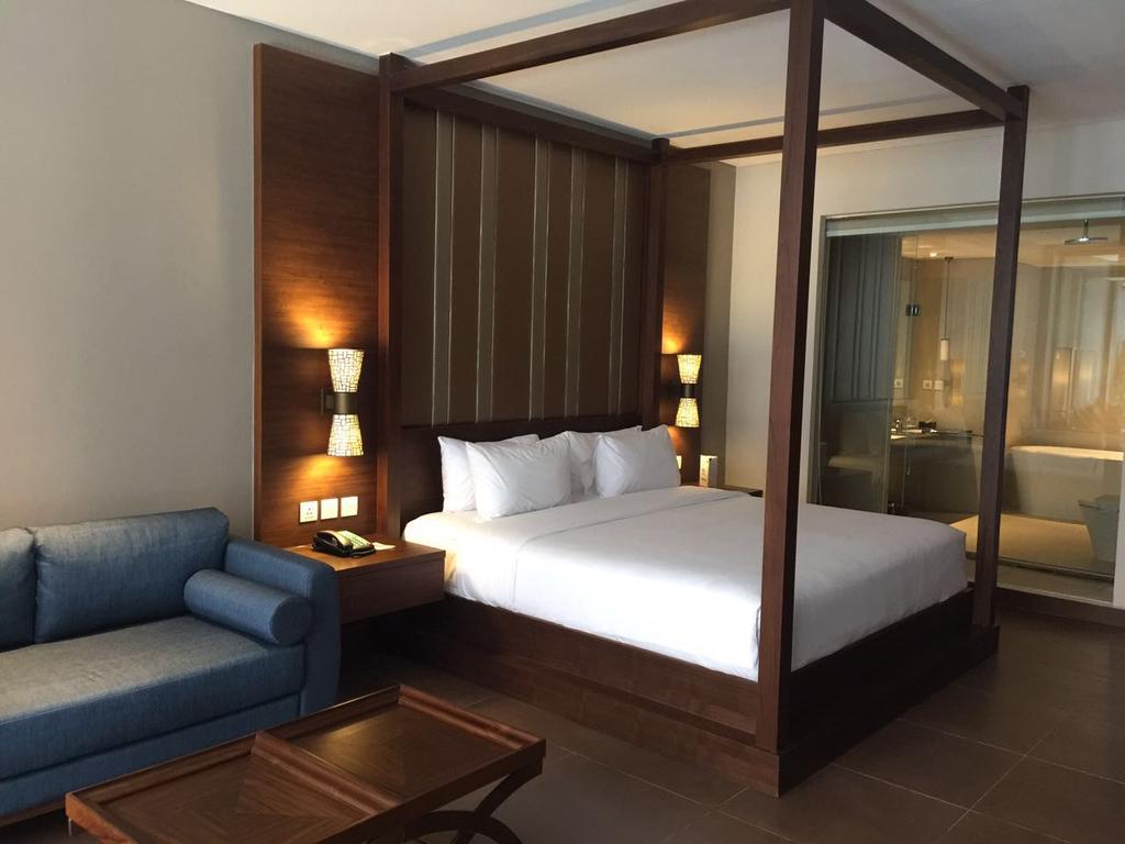 The Luxton Cirebon Hotel and Convention Room Type - Junior Honeymoon Suite