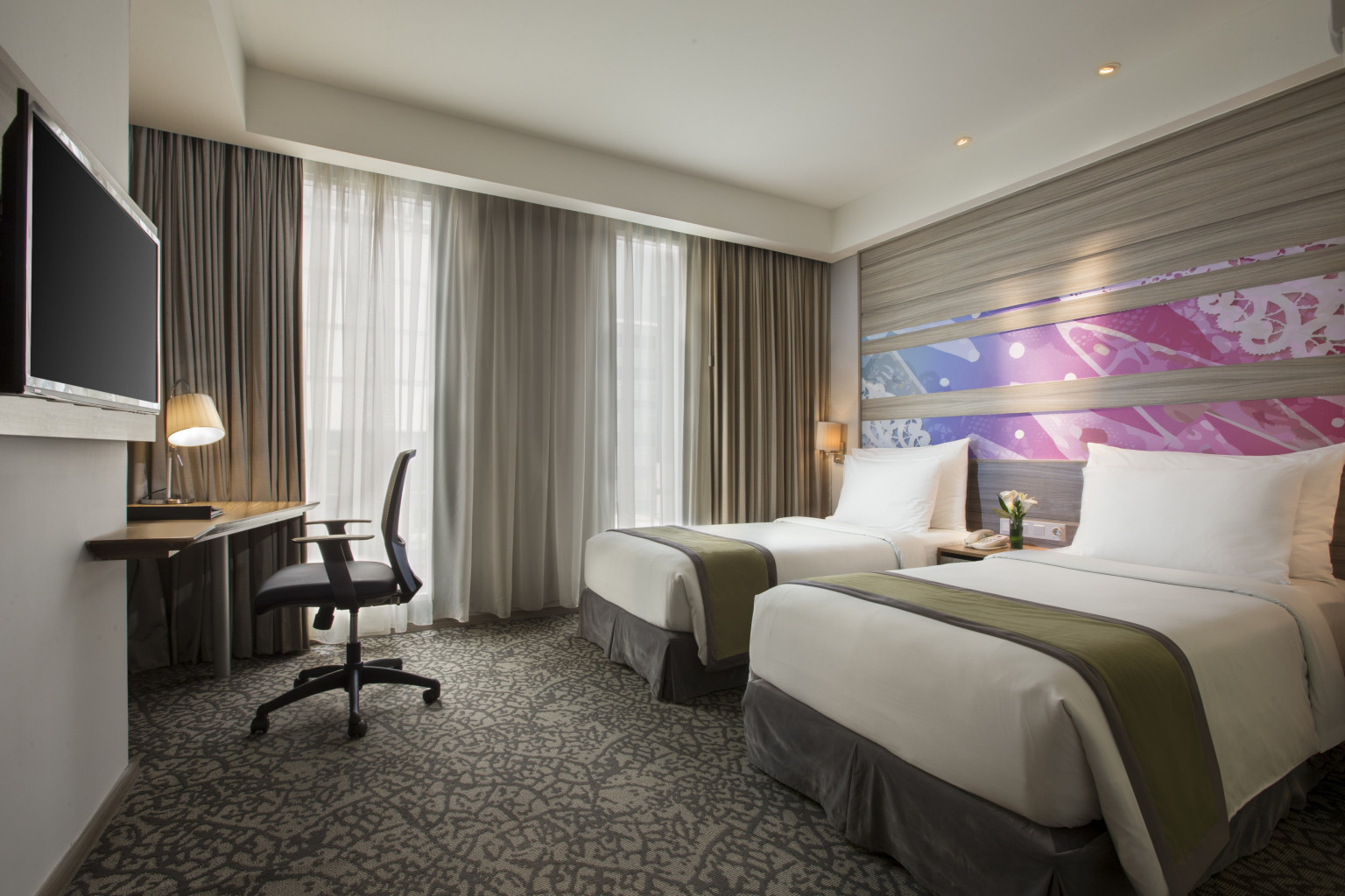 Hotel GranDhika Iskandarsyah Room Type - Deluxe Twin Room