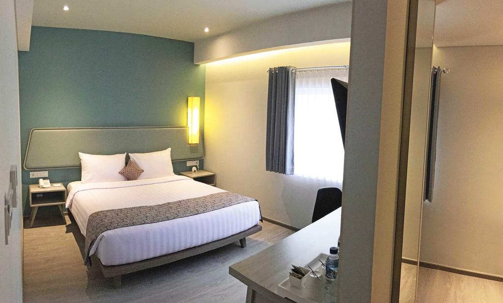 La Lisa Hotel Surabaya Room Type - Grand Superior Room Only