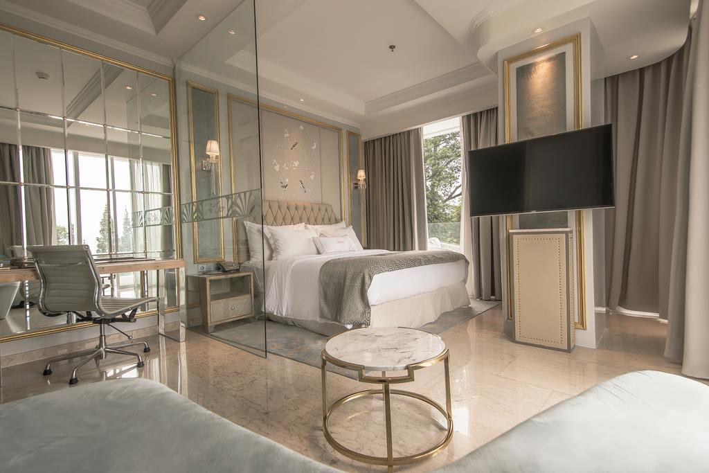 Art Deco Luxury Hotel & Residence Room Type - Corner Suite