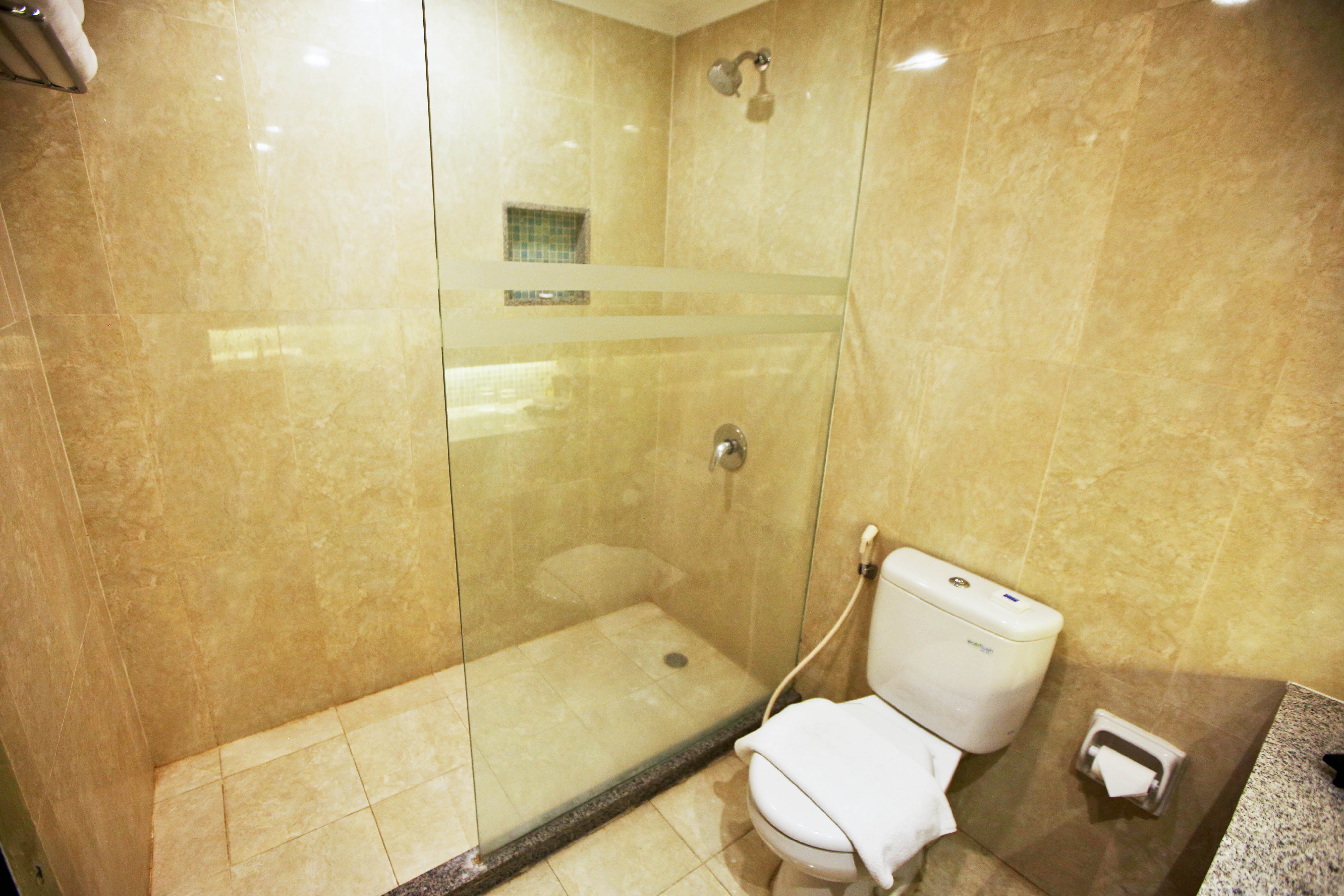 Hotel New Saphir Yogyakarta Room Type - Family Room