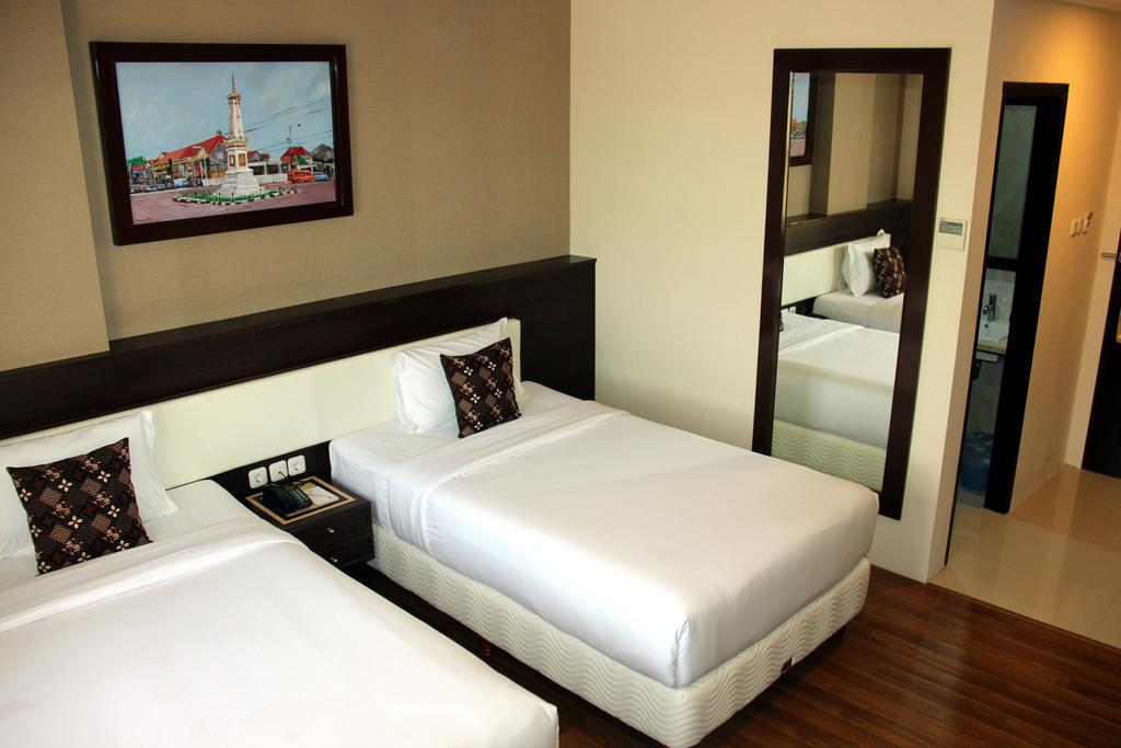 Royal Darmo Malioboro Room Type - Superior Twin Room