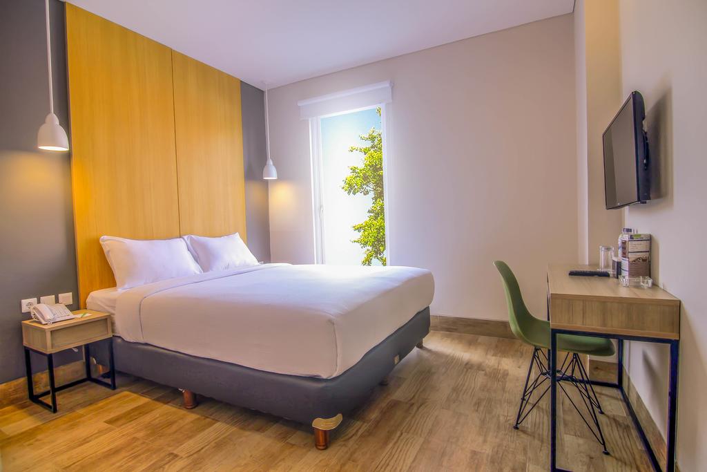 Hotel Citradream Bintaro - Tap to explore photos