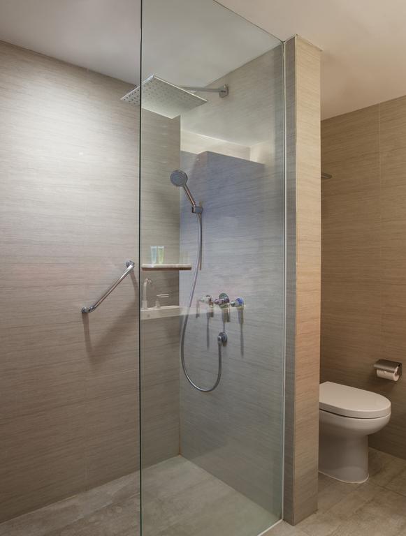 Hotel Santika Premiere Semarang - Tap to explore photos