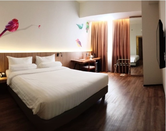 The Zuri Palembang Room Type - SUPERIOR
