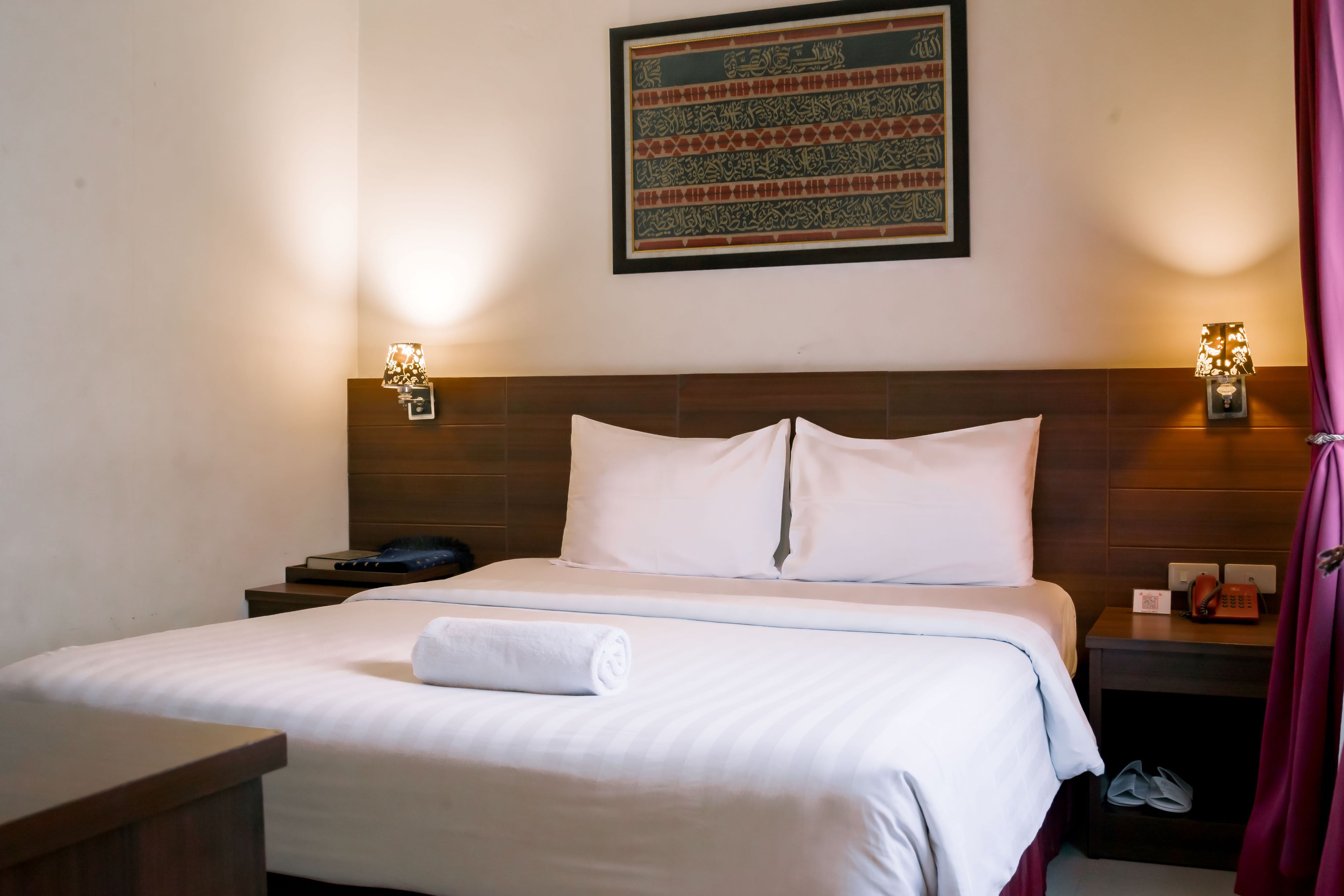 Hotel Bandara Syariah - Tap to explore photos