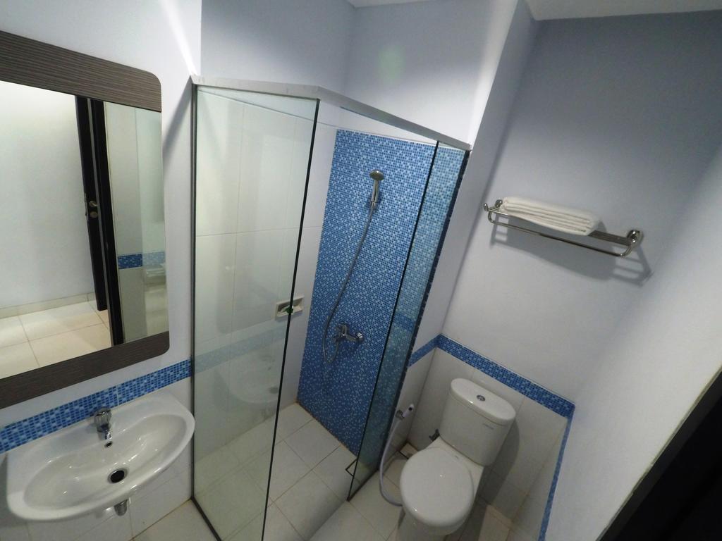 eL Hotel Malang Room Type - Standard Twin Room