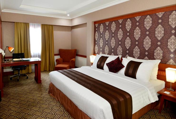 Abadi Suite Hotel and Tower Room Type - Deluxe Room