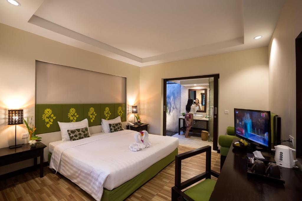 Ketapang Indah Hotel Room Type - Cottage with Pool View