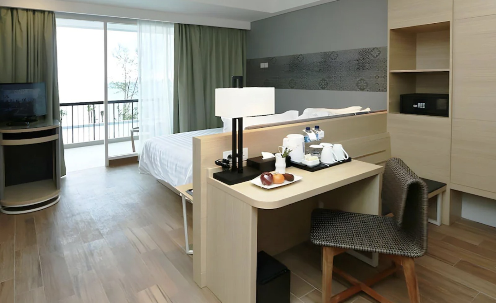 Santika Premiere Beach Resort Belitung Room Type - Executive King Room