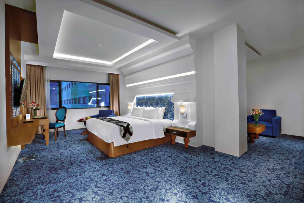 CK Tanjungpinang Hotel and Convention Centre - Tap to explore photos