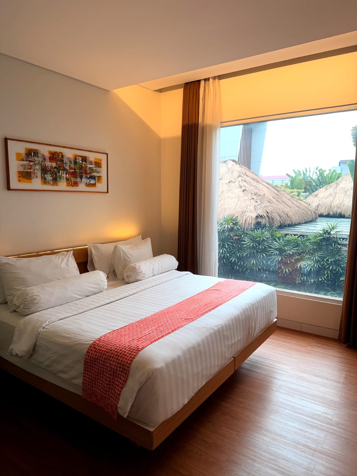 V Hotel & Residence Bandung - Tap to explore photos