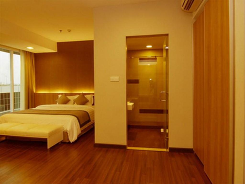 Hotel 61 Medan Room Type - Suite Room