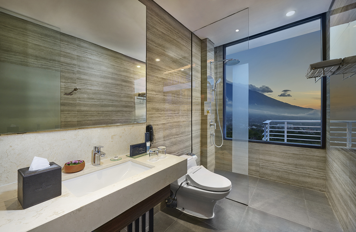Golden Tulip Holland Resort Room Type - Deluxe Twin Room