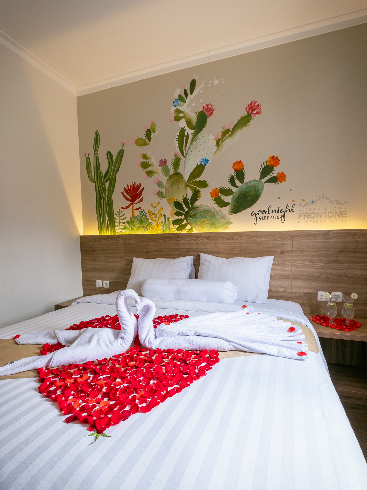 Three Eight Front One Boutique Batu Room Type - SUITE