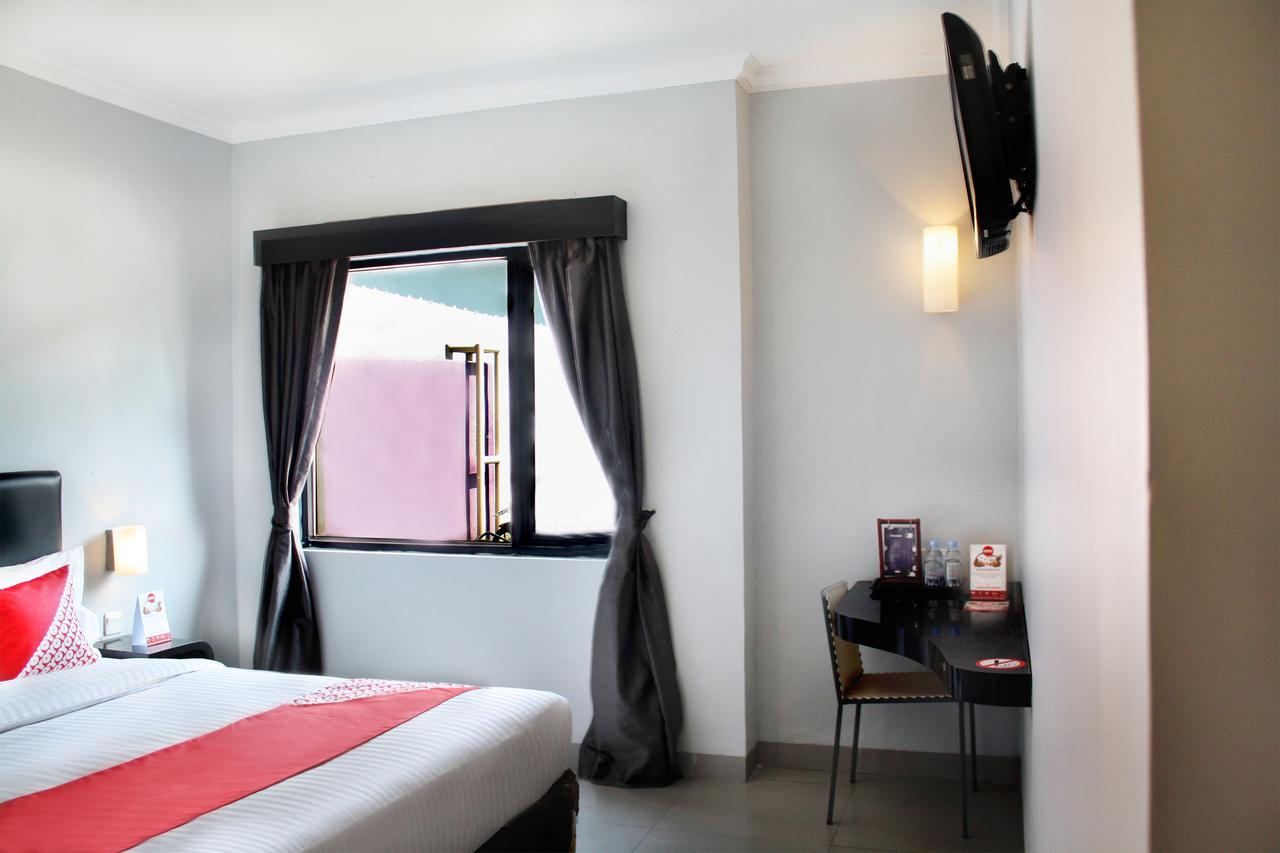 Collection O Manggis Inn - Tap to explore photos