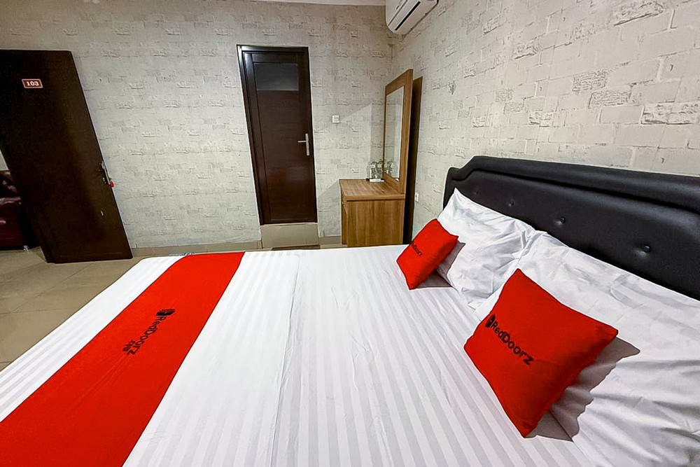 RedDoorz near Gedung Sate 2 Room Type - Family Room