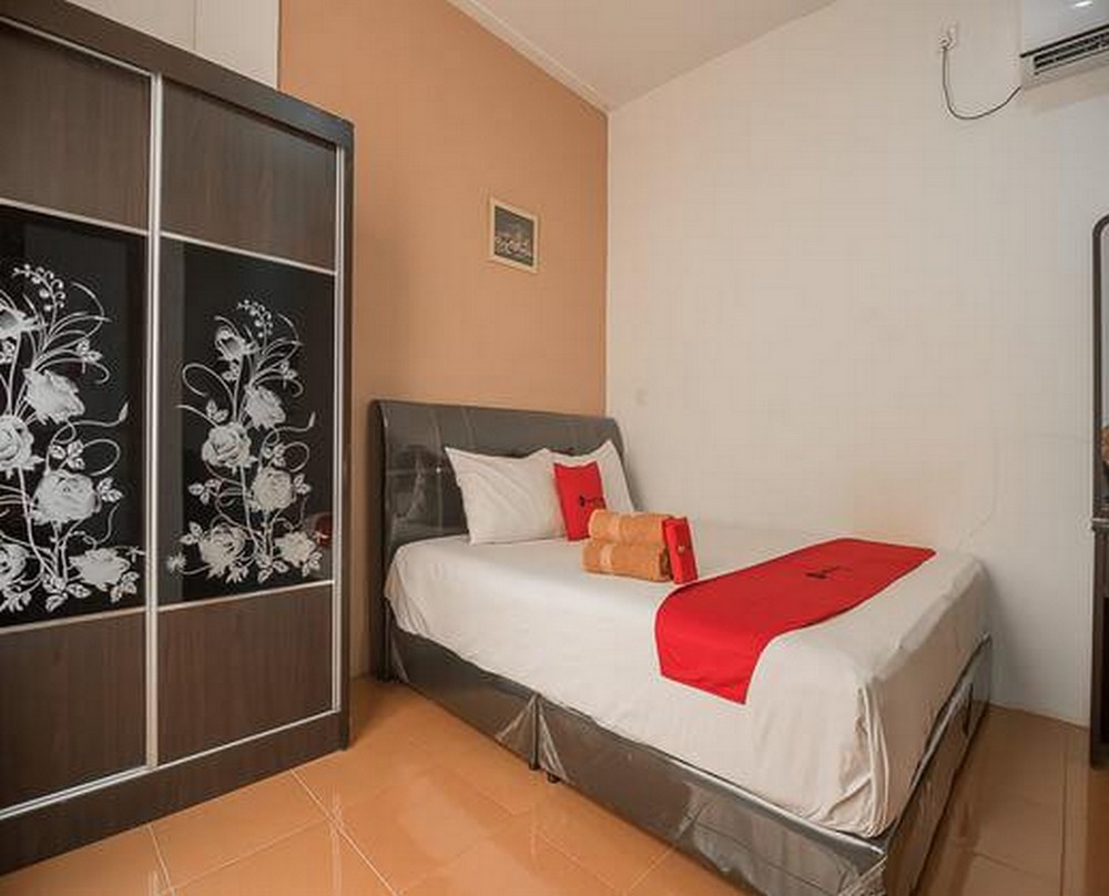 RedDoorz @ Batam Center 2 Room Type - RedDoorz Room