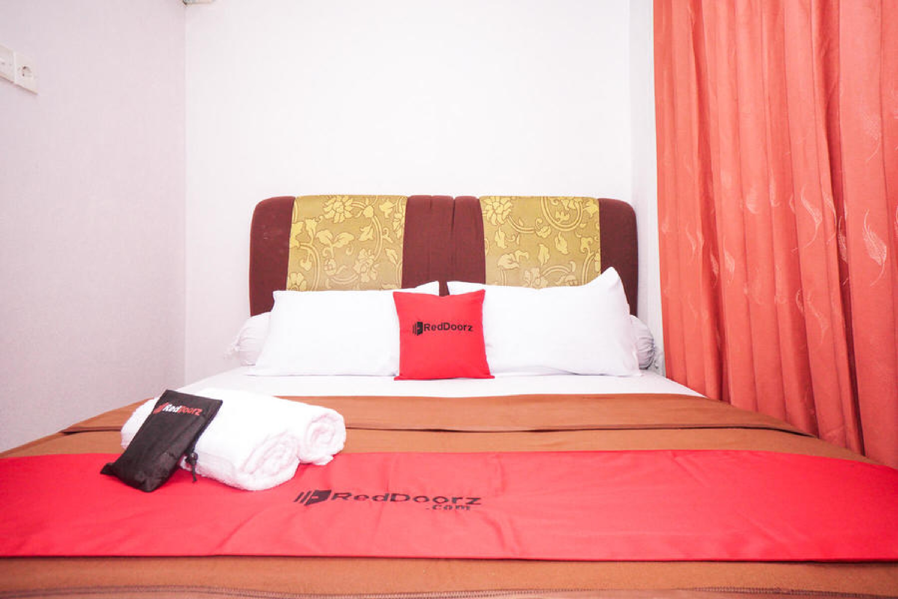 RedDoorz near Palembang Square Mall 2 Room Type - RedDoorz Room