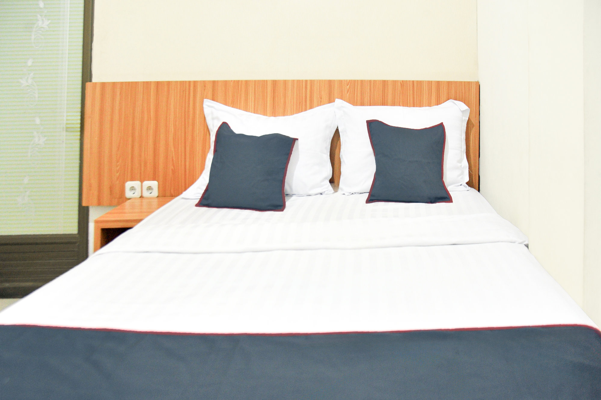 Hotel O Bukittinggi near Jam Gadang formerly Hotel Aedo - Tap to explore photos
