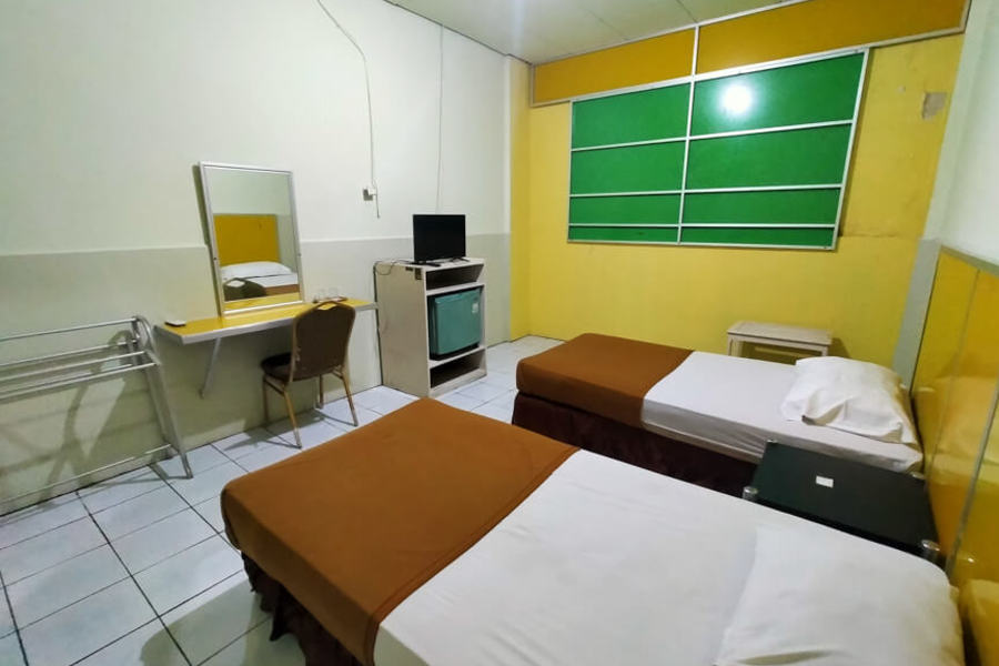 Hotel Nirwana Ternate RedPartner Room Type - Superior Twin Room