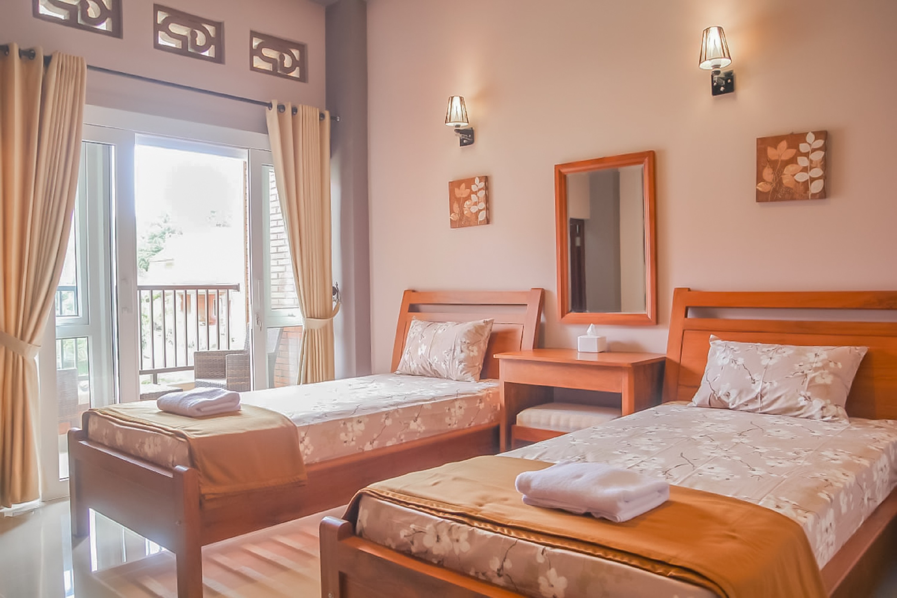 Urbanview Hotel Syariah Insani Cisarua Puncak Room Type - Superior Twin Room