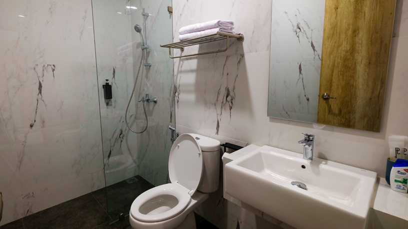 L - Ruma Hotel Langsa - Tap to explore photos