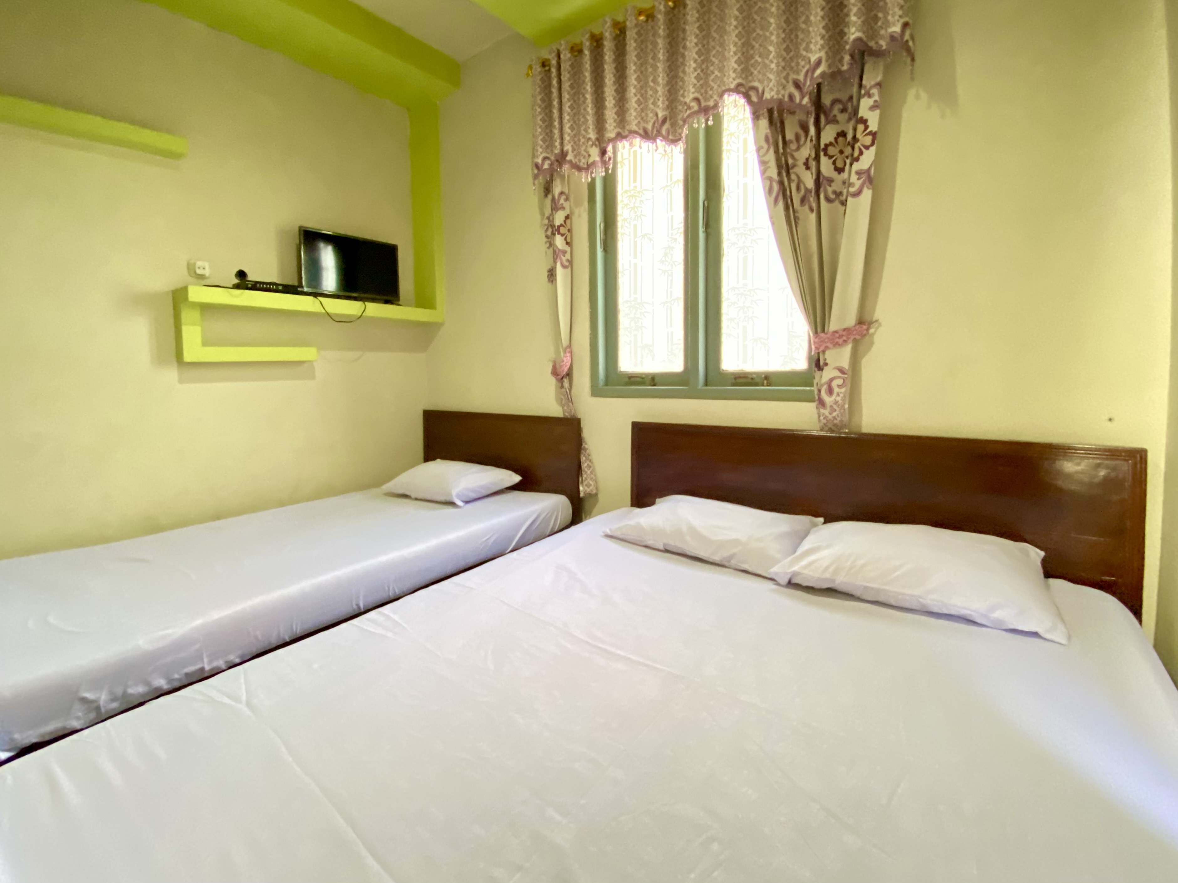 Homestay Srikandi Syariah Dieng RedPartner Room Type - Family Room