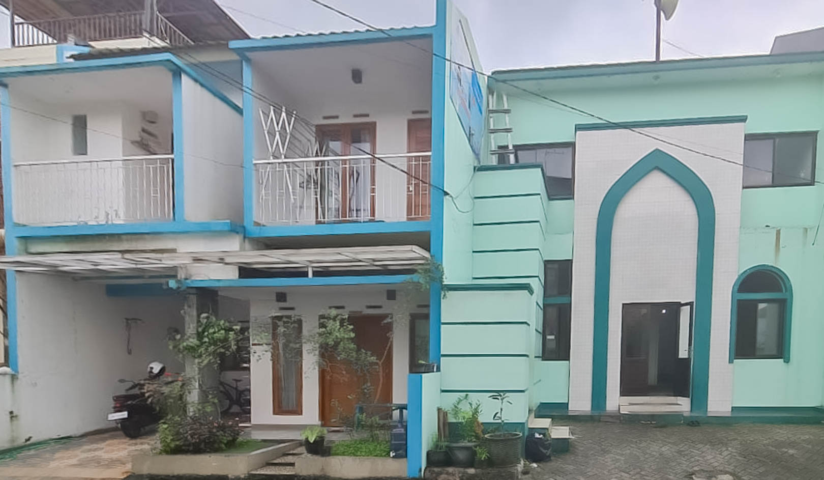 Jiddan Syariah RedPartner Room Type - Family Room