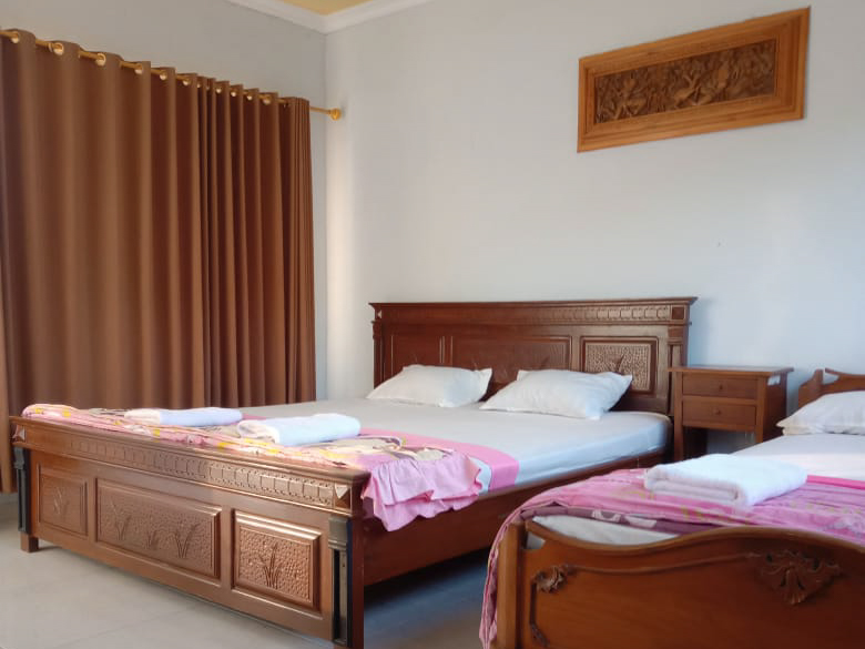 Puri Karimunjawa RedPartner Room Type - Family Room