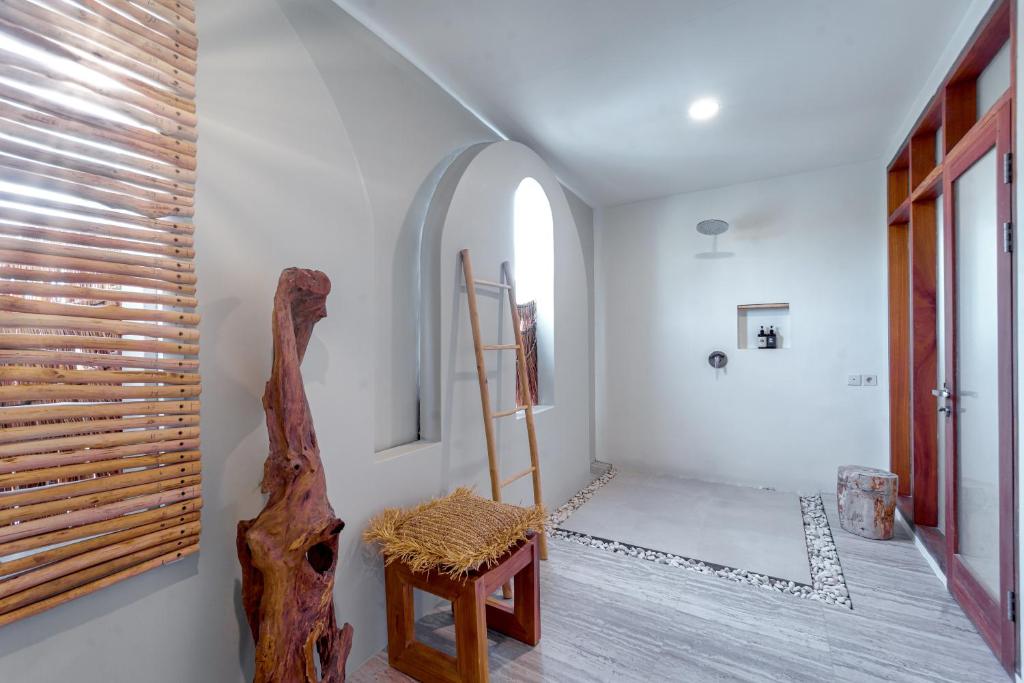 El Tropico Boutique Hotel - Tap to explore photos
