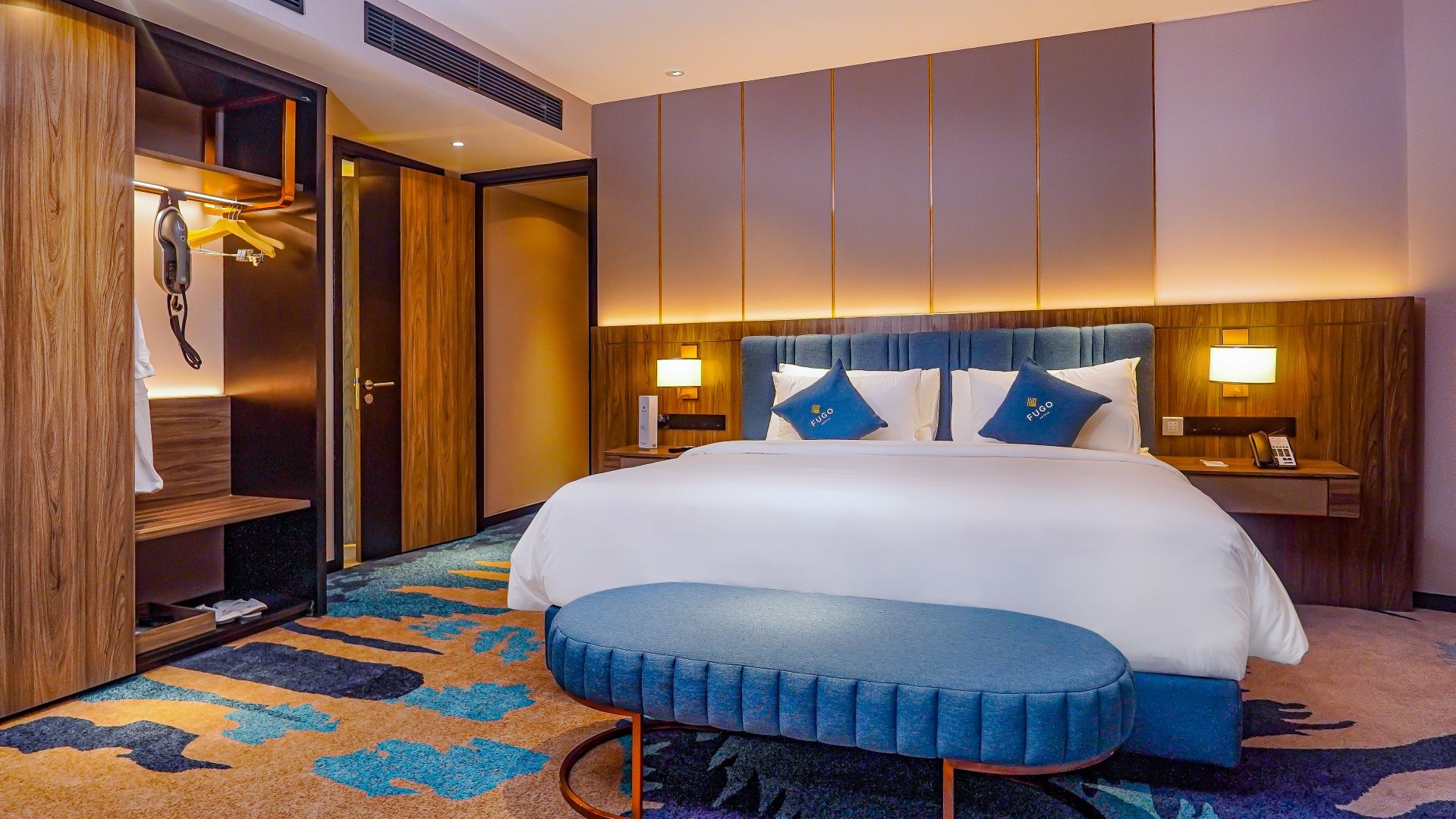 FUGO Hotel Samarinda Room Type - KING SUITE