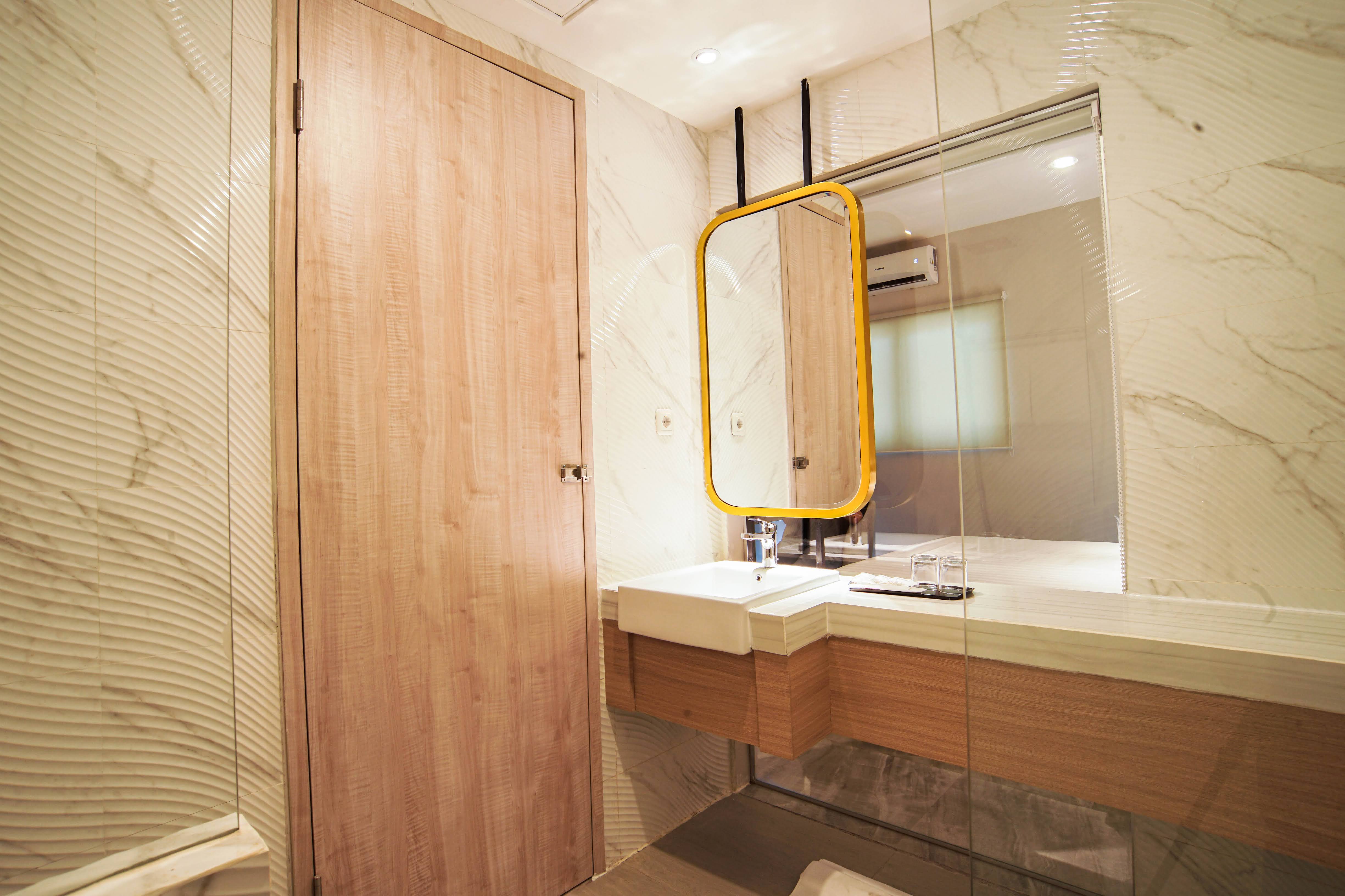Yulia Hotel Managed by HIG Room Type - Deluxe Twin Bed
