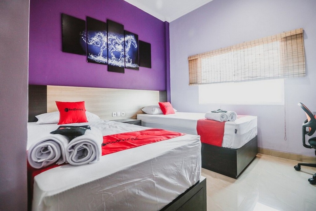 RedDoorz @ myRoom UMY Room Type - RedDoorz Twin Room