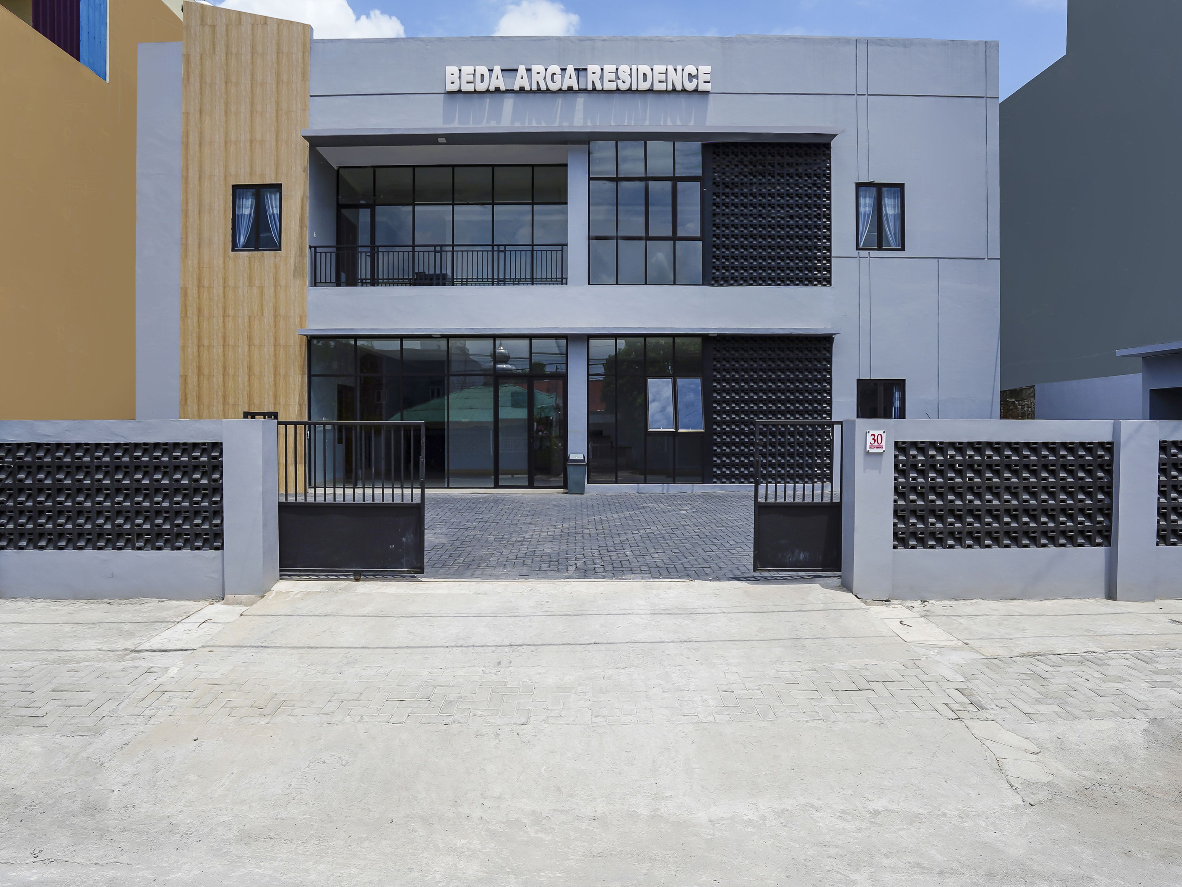 Hotel O Beda Arga Near Rs Royal Prima Ayahanda