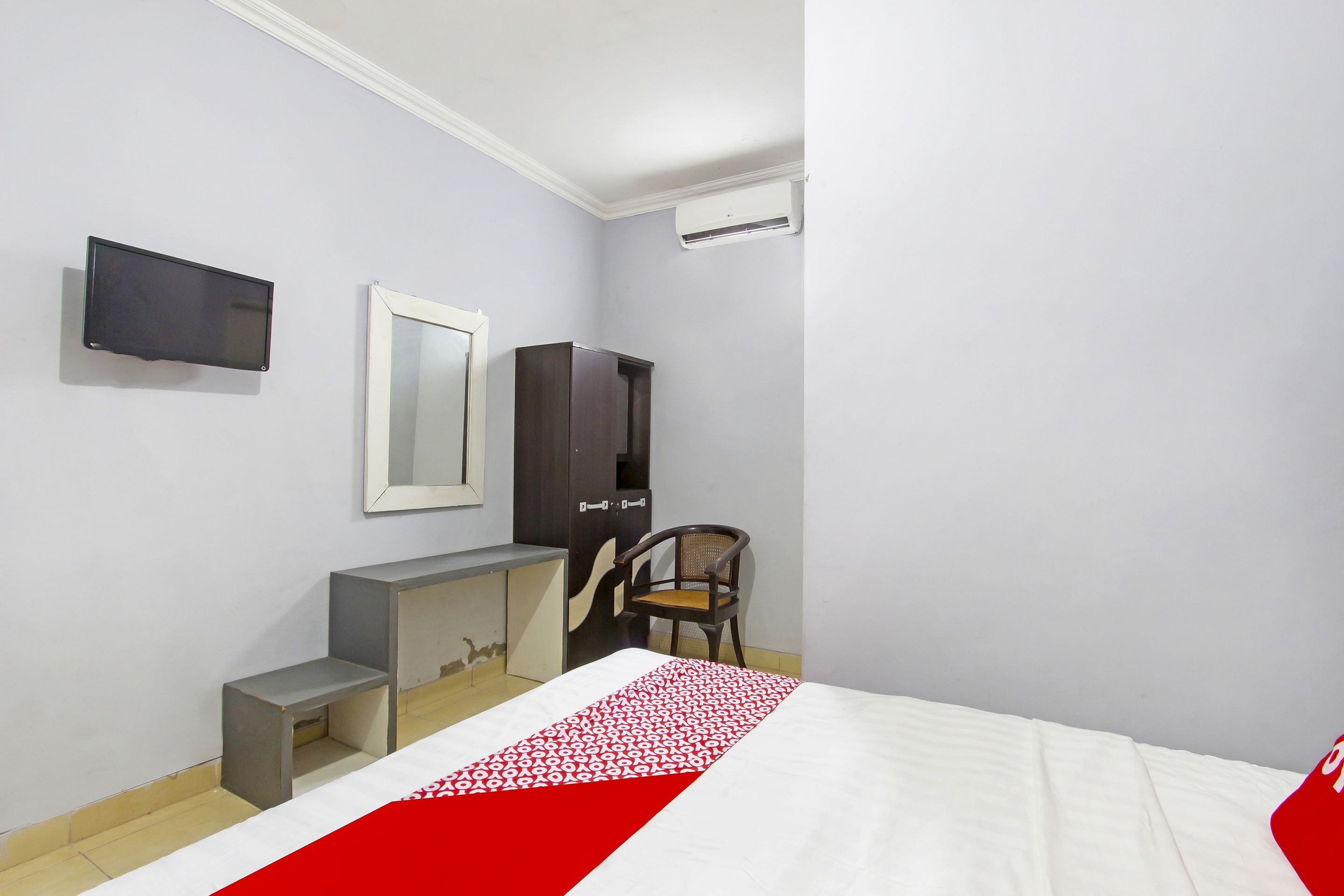 Hotel O Homestay Al Maidah - Tap to explore photos