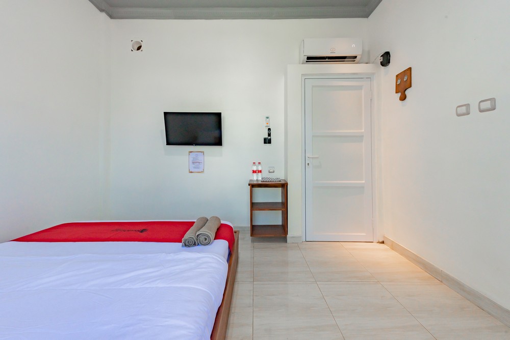 RedDoorz @ Niagara Waterpark Room Type - RedDoorz Deluxe Room