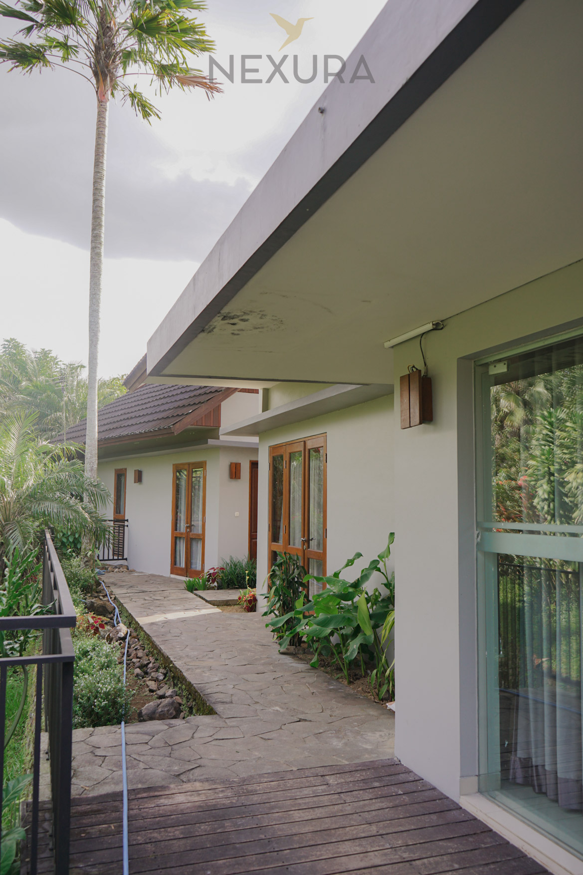 Jambu Klutuk Resort - Tap to explore photos