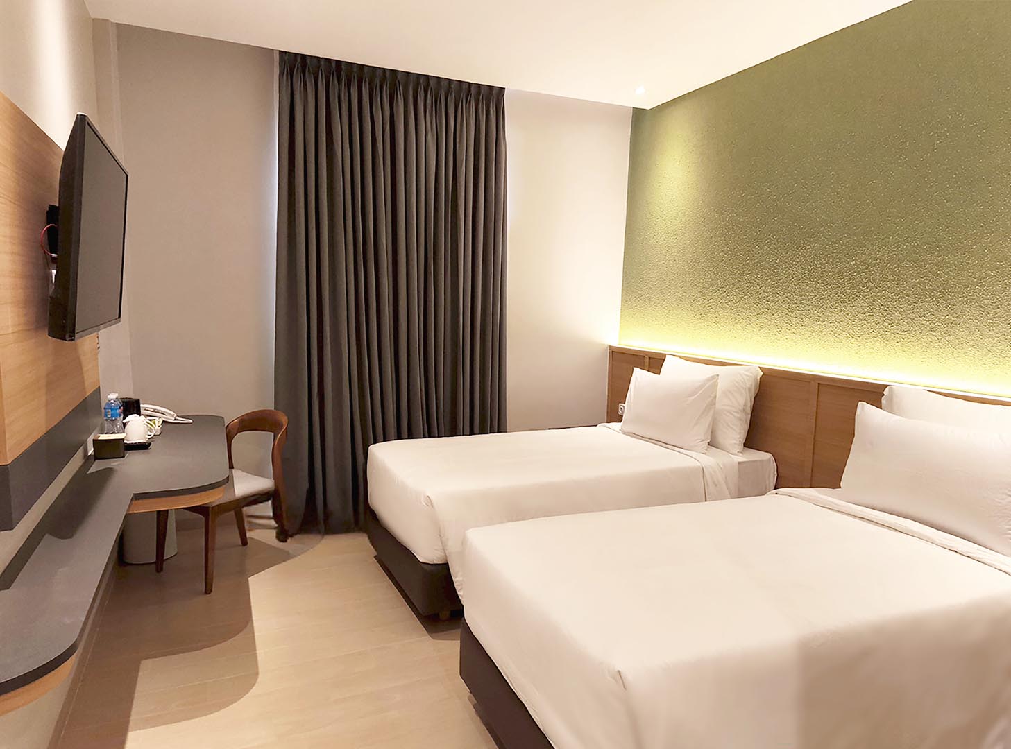 Khas Palu Hotel Room Type - Deluxe Twin