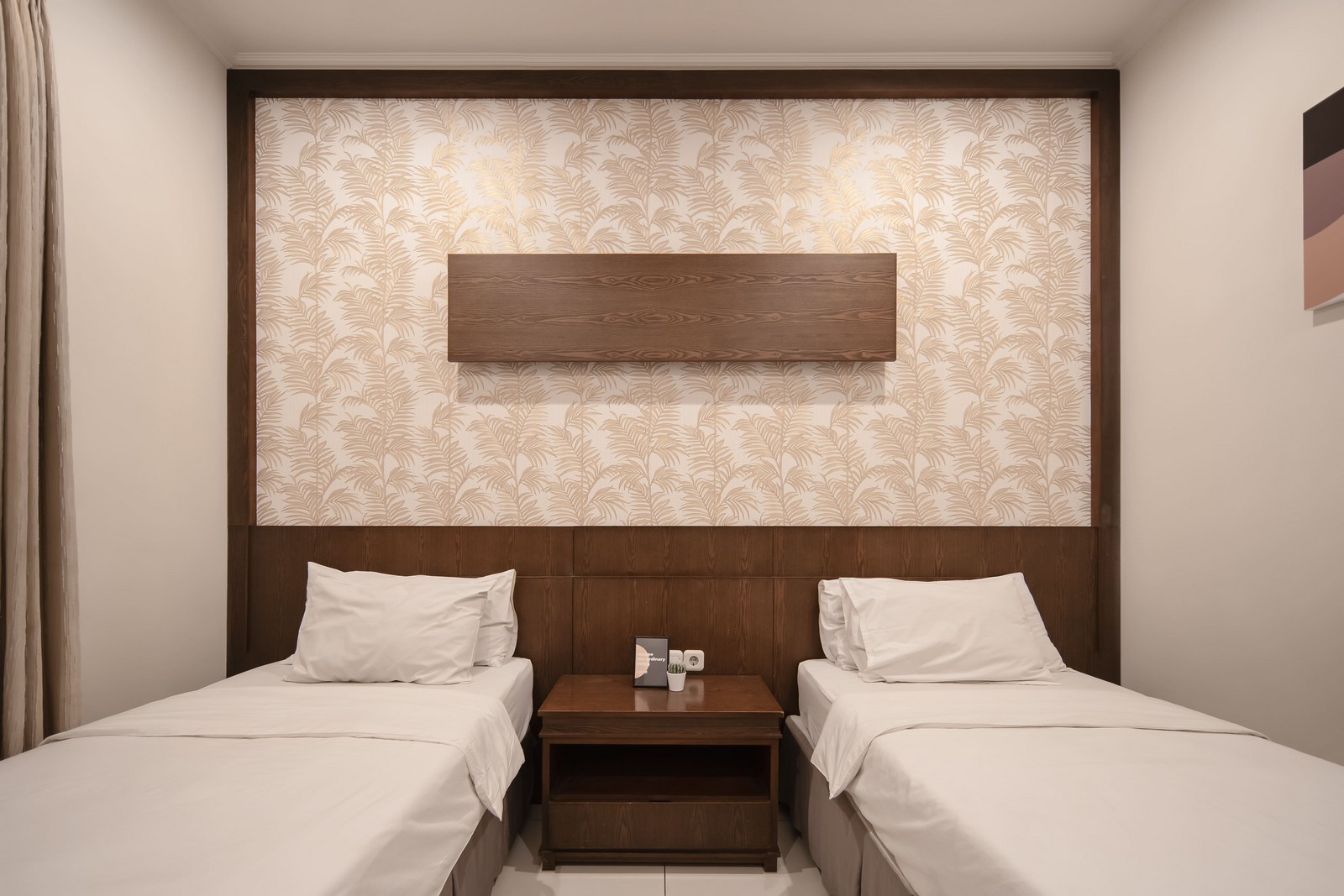 Rehat at Ottenville Boutique Hotel Room Type - Deluxe Twin Room