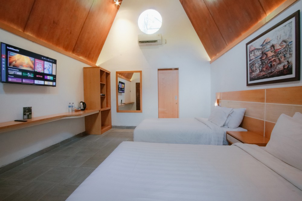 Asram Edupark Room Type - Deluxe Twin Room