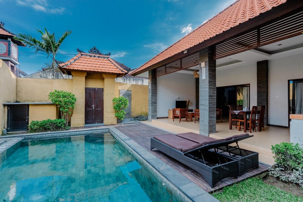 Bali Radiance Villas Seminyak - Tap to explore photos