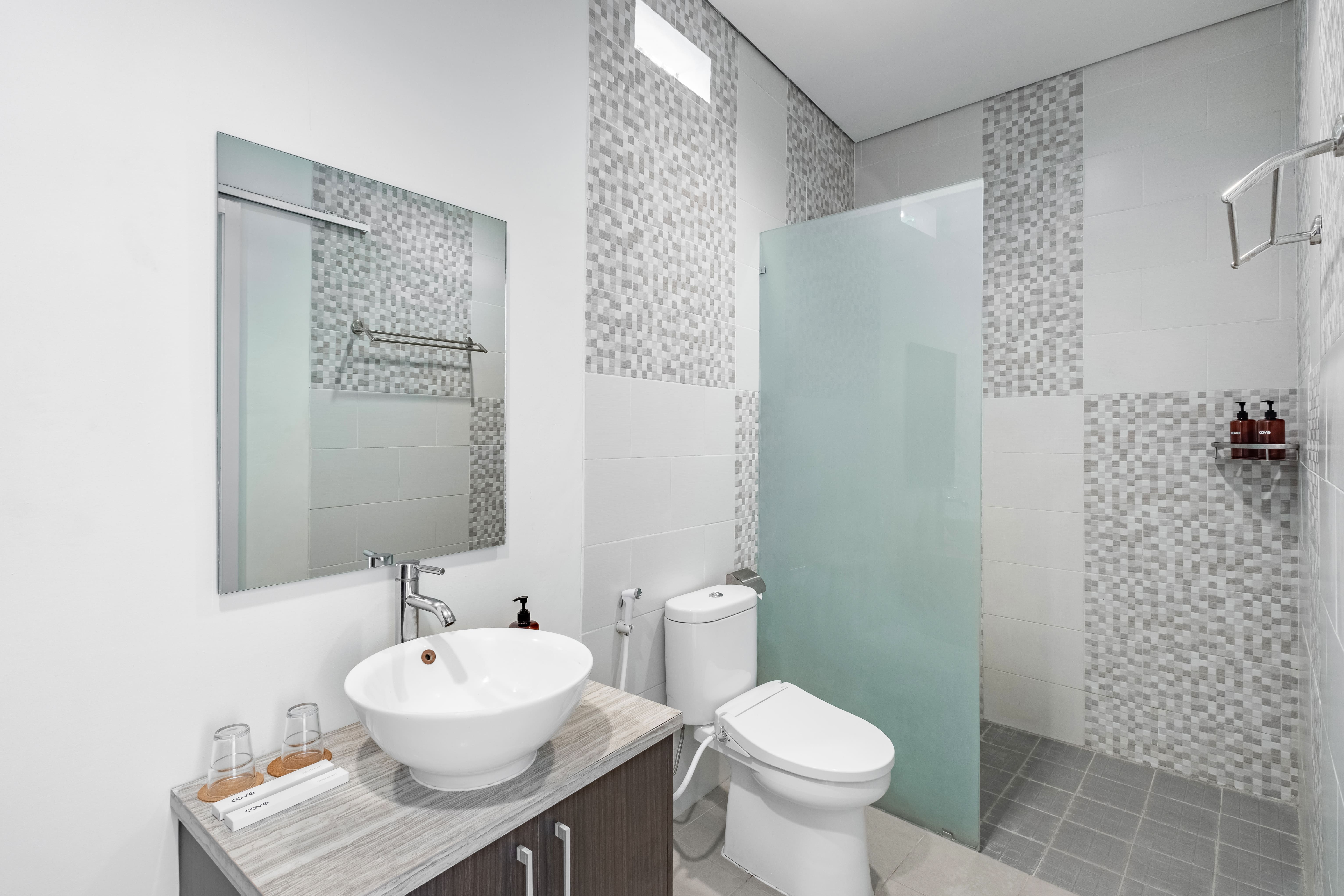 Cove Arganta Room Type - Deluxe King Room